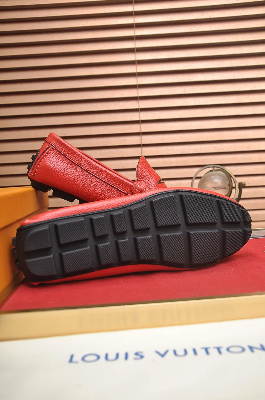 Men's men's shoes 💰420💶 [LV Doudou shoes] (water-dyed cowhide lining) new model is on the market, available on the official website. The new Doudou shoes are processed into single-color materials, and the uppers are made of imported horsehide leather. The body of the shoe is fully hemmed with mark thread, and is lined with imported original cowhide leather. The elegant shoe shape is super suitable for all-matching, and the size is 38-44.